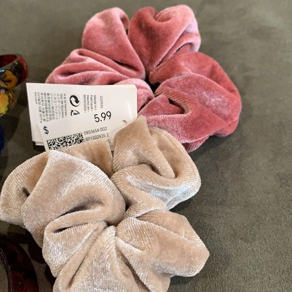 Buy 2/12 🌸 Bundle-Bangles & pair hair bends - Picture 6 of 8